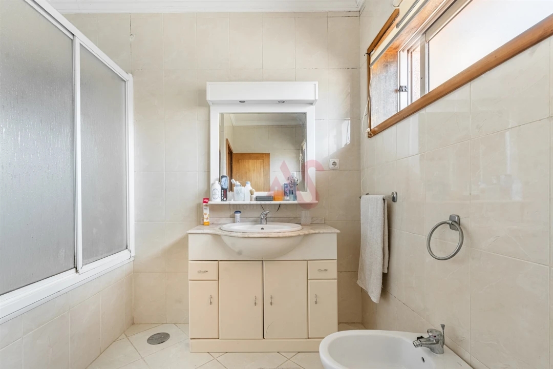 Moradia T3 para Venda em Lustosa e Barrosas (Santo Estêvão) Foto 18