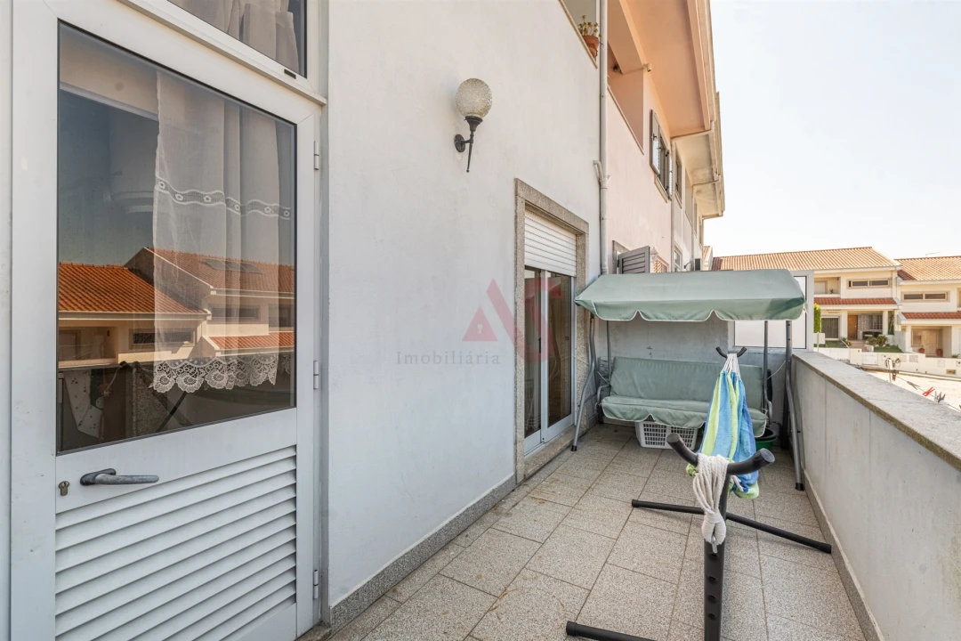 Moradia T3 para Venda em Lustosa e Barrosas (Santo Estêvão) Foto 9