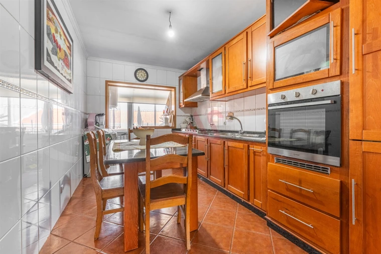 Moradia T3 para Venda em Lustosa e Barrosas (Santo Estêvão) Foto 5