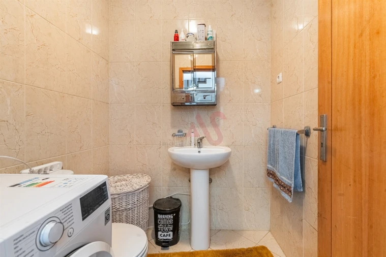 Moradia T3 para Venda em Lustosa e Barrosas (Santo Estêvão) Foto 11