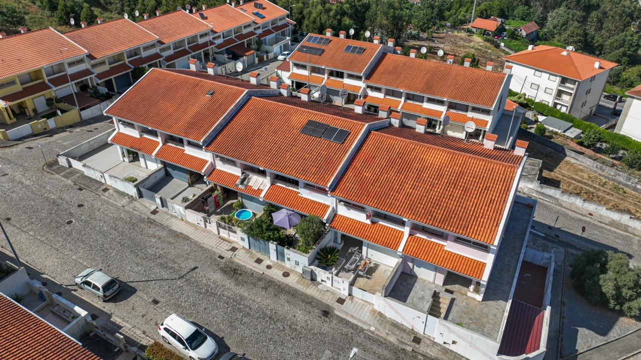 Moradia T3 para Venda em Lustosa e Barrosas (Santo Estêvão) Foto 25