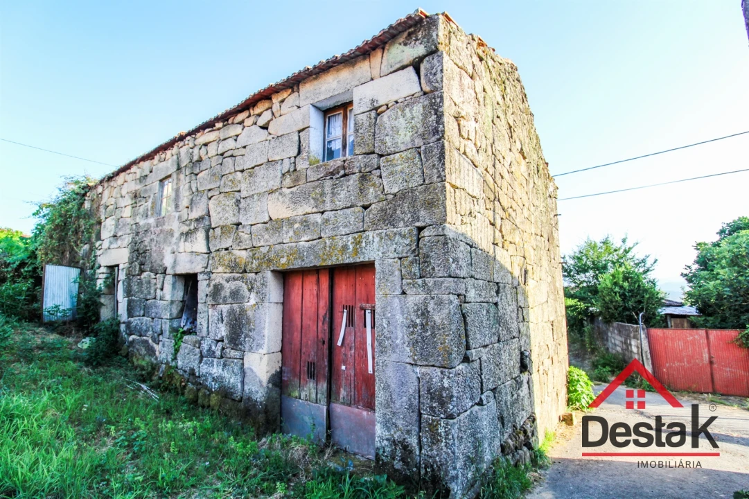 Moradia T3 para Venda em Ribafeita Foto 1