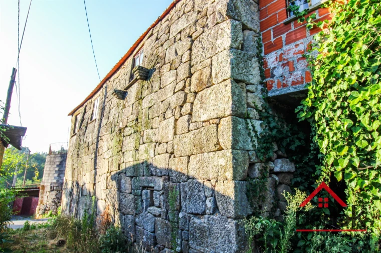 Moradia T3 para Venda em Ribafeita Foto 4