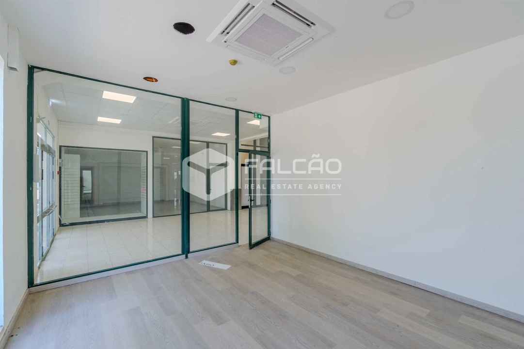 Loja para Venda em Fundão, Valverde, Donas, A. Joanes, A. Nova Cabo Foto 28