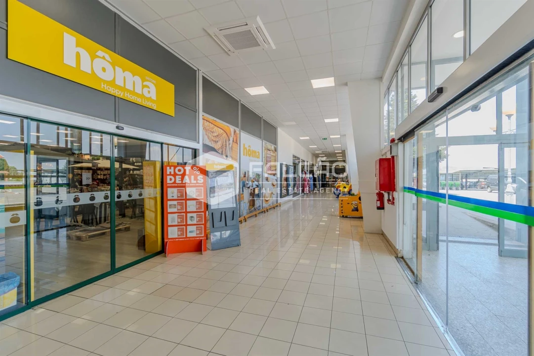 Loja para Venda em Fundão, Valverde, Donas, A. Joanes, A. Nova Cabo Foto 14