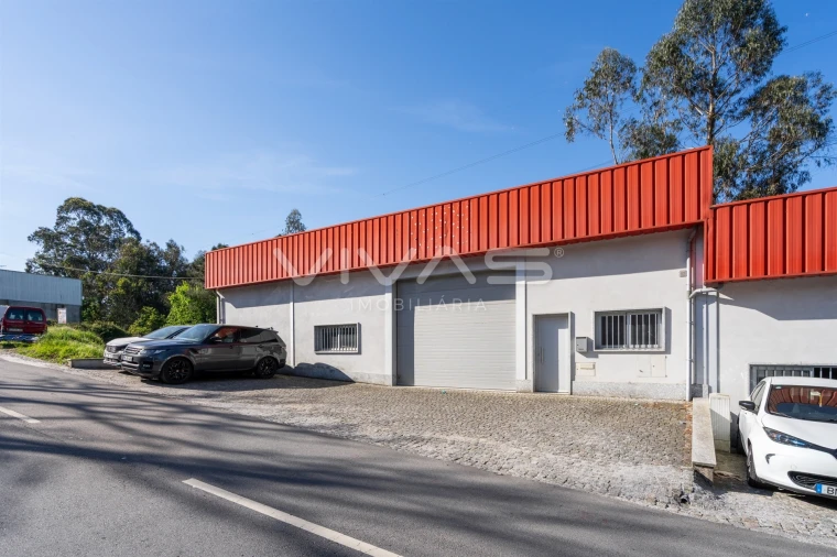 Armazém para Venda em Ferreiros, Prozelo e Besteiros