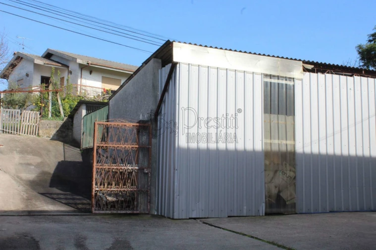 Armazém para Venda em Vila Boa de Quires e Maureles Foto 3