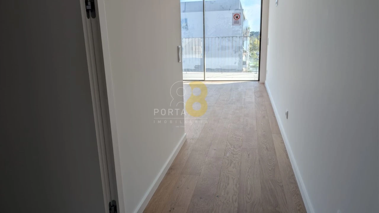 Apartamento T4 para Venda em Matosinhos e Leça da Palmeira Foto 10