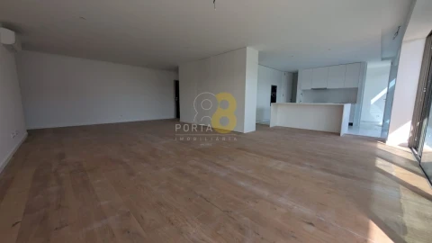 Apartamento T4 para Venda em Matosinhos e Leça da Palmeira