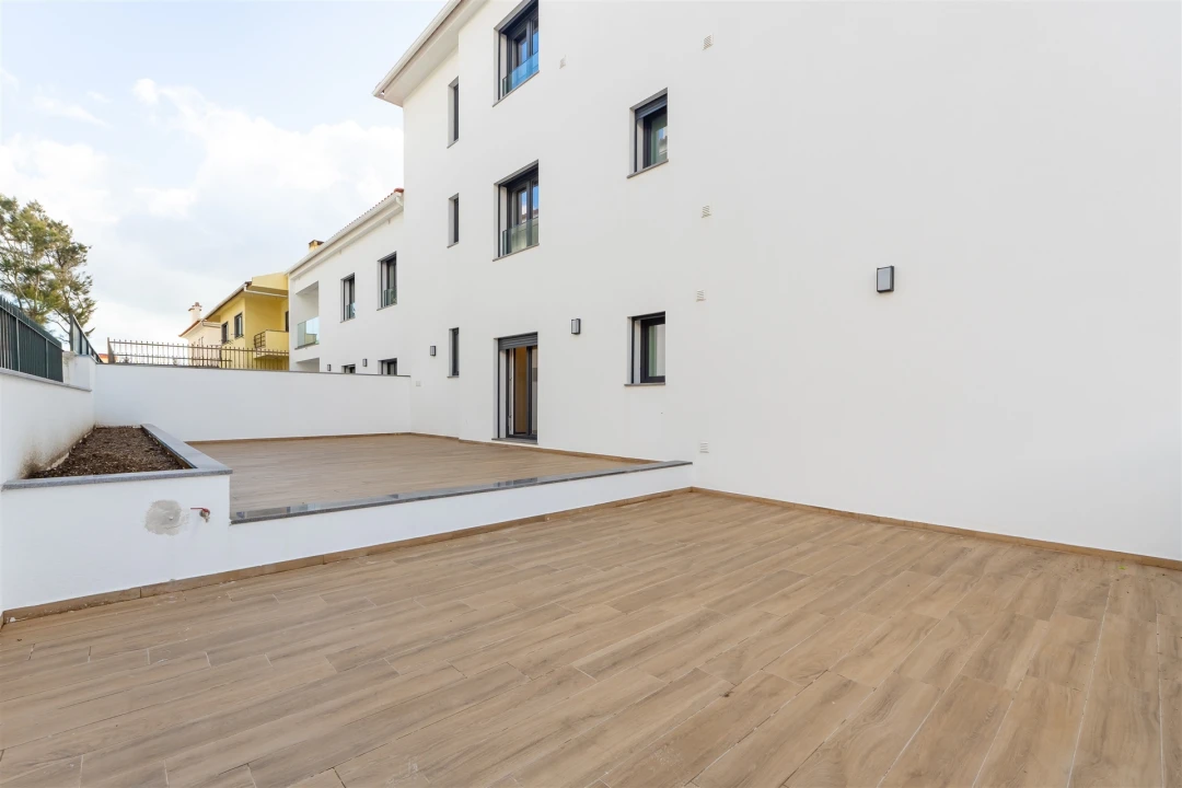 Apartamento T3 para Venda em Carcavelos e Parede Foto 29