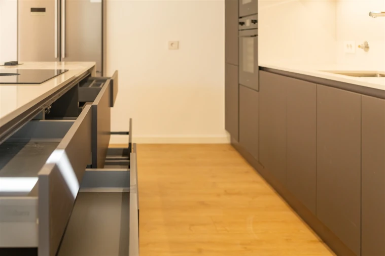Apartamento T3 para Venda em Carcavelos e Parede Foto 34