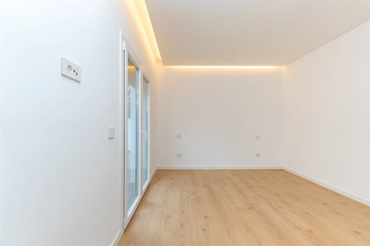 Apartamento T3 para Venda em Carcavelos e Parede Foto 19