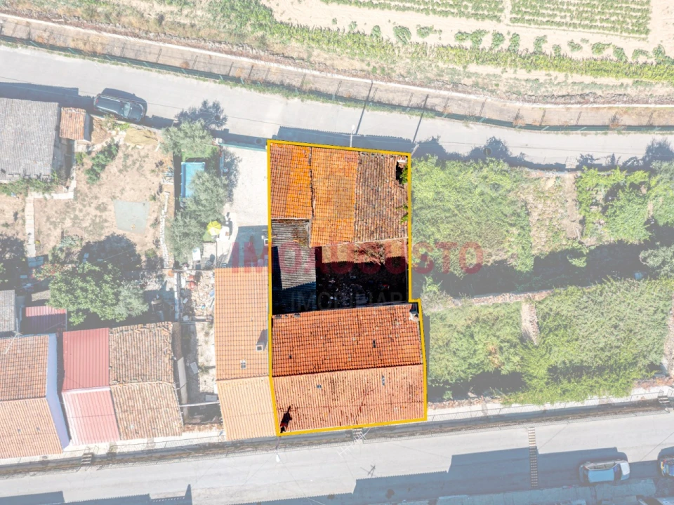 Moradia T3 para Venda em Figueira de Castelo Rodrigo Foto 3