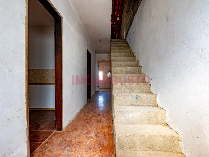 Moradia T3 para Venda em Figueira de Castelo Rodrigo Foto 14