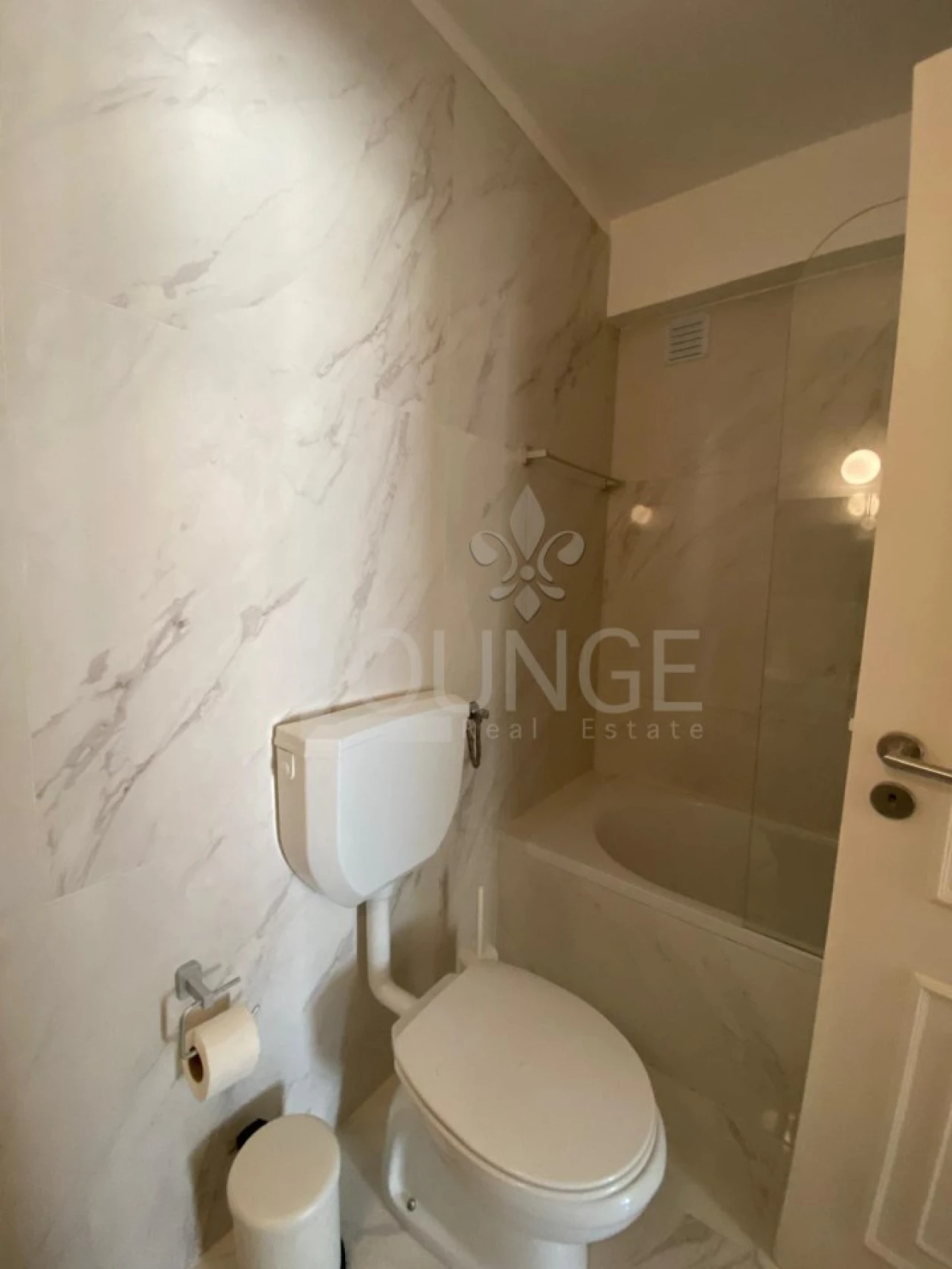 Apartamento T2 para Venda em Rio Tinto Foto 12