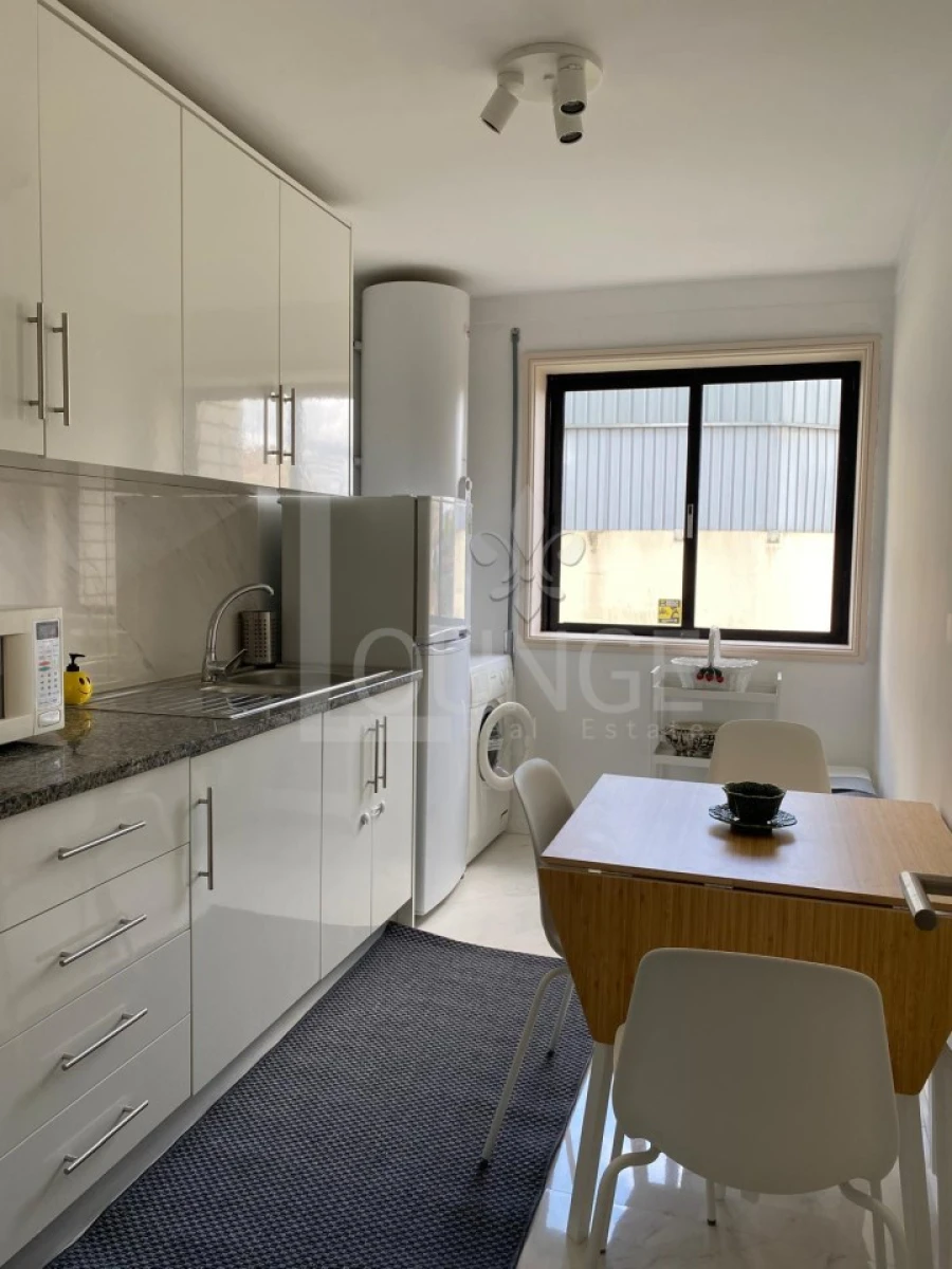 Apartamento T2 para Venda em Rio Tinto Foto 4