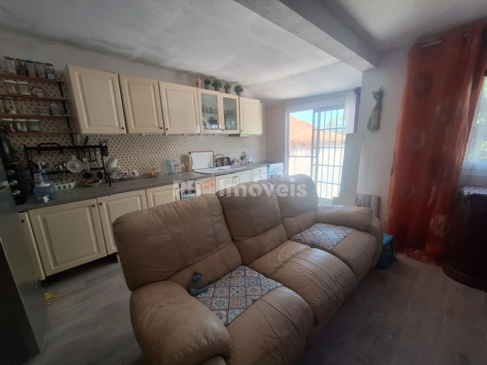 Moradia T2 para Venda em Madalena e Beselga Foto 5