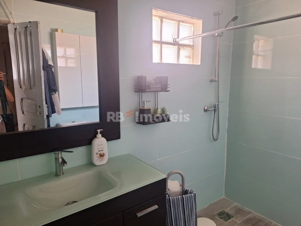 Moradia T2 para Venda em Madalena e Beselga Foto 9