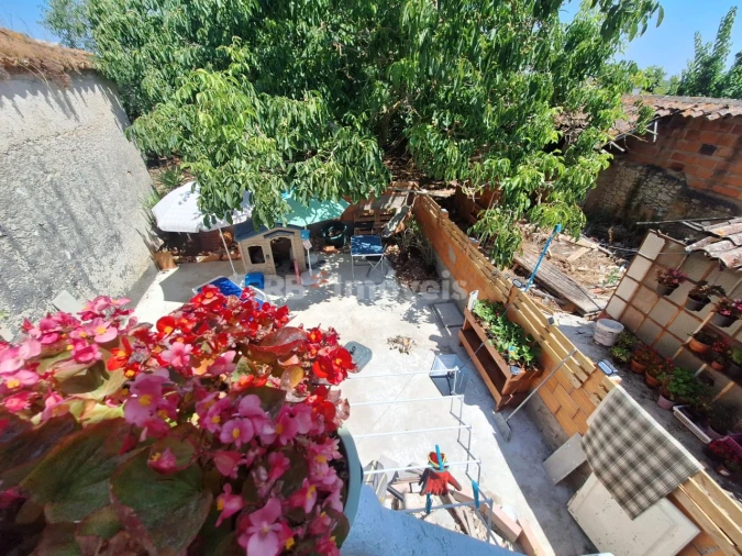 Moradia T2 para Venda em Madalena e Beselga Foto 1