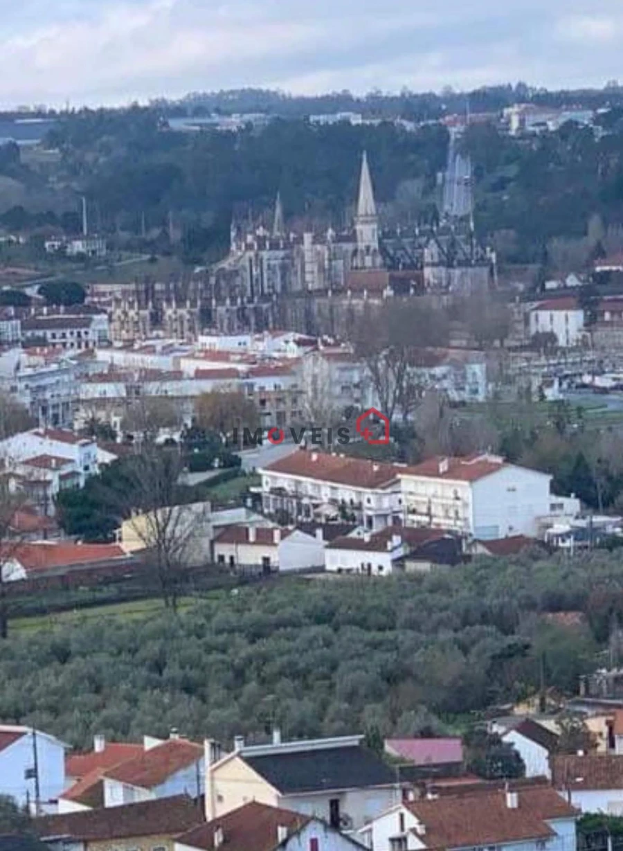 Moradia T3 para Venda em Batalha Foto 6