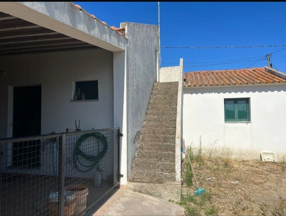 Quinta T2 para Venda em Mora Foto 18