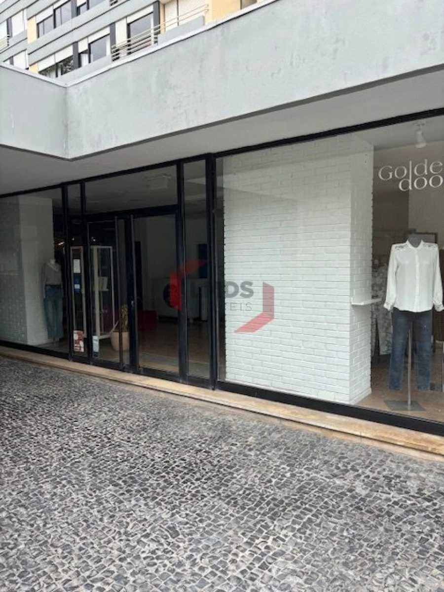 Loja para Arrendamento em Aldoar, Foz do Douro e Nevogilde Foto 5