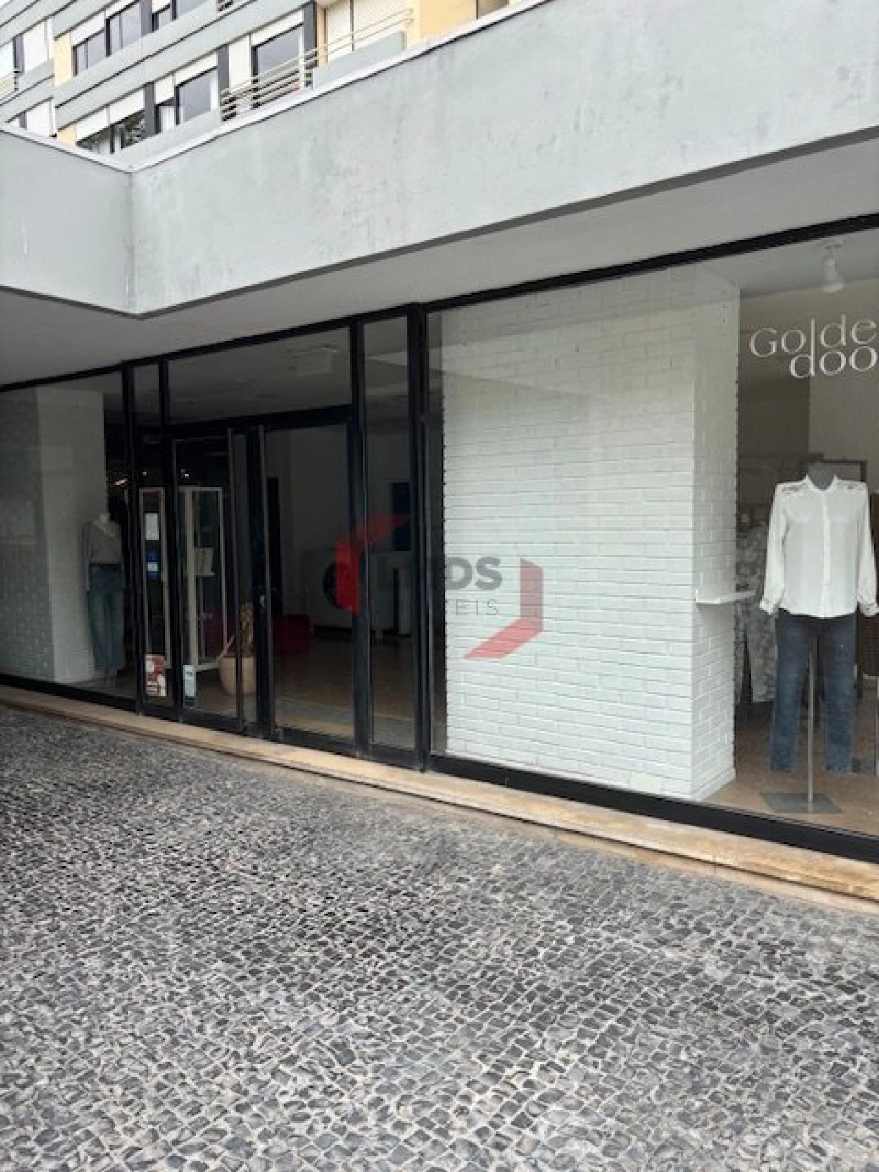 Loja para Arrendamento em Aldoar, Foz do Douro e Nevogilde Foto 5