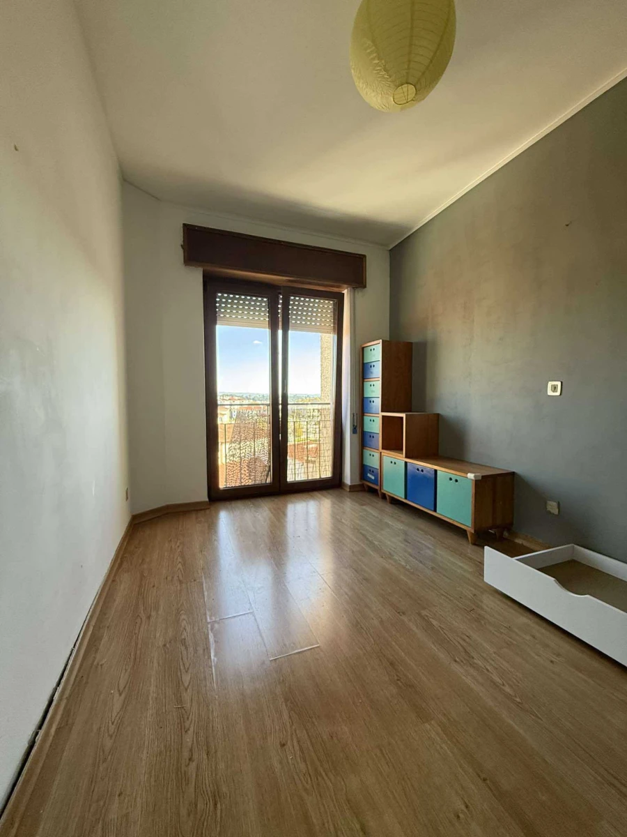 Apartamento T3 para Venda em São João Baptista e Santa Maria dos Olivais Foto 9