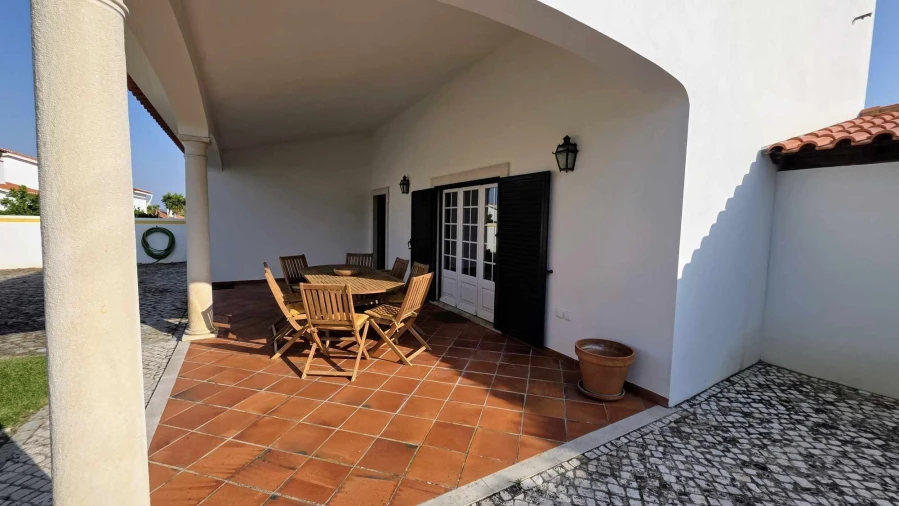 Moradia T4 para Venda em São João Baptista e Santa Maria dos Olivais Foto 10