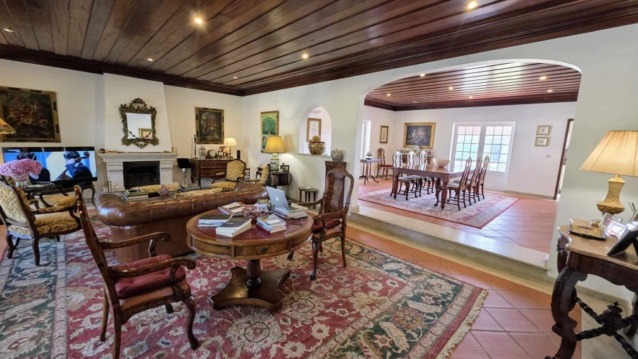 Moradia T4 para Venda em São João Baptista e Santa Maria dos Olivais Foto 16