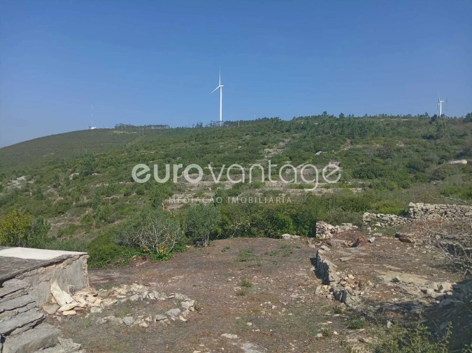 Terreno para Venda em Reguengo do Fetal Foto 1