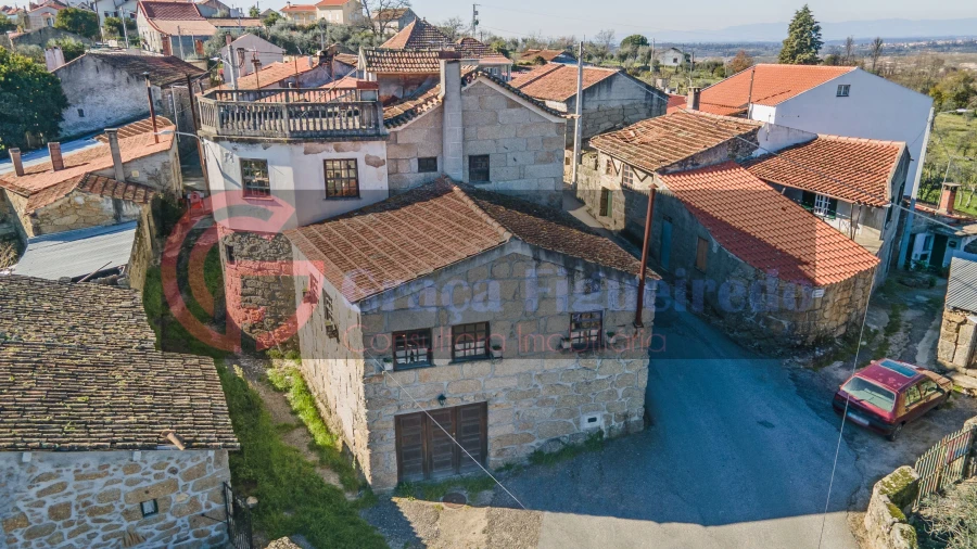 Moradia T3 para Venda em Travancinha Foto 4