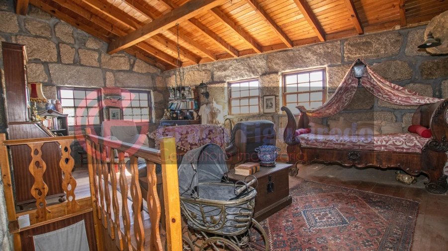 Moradia T3 para Venda em Travancinha Foto 11