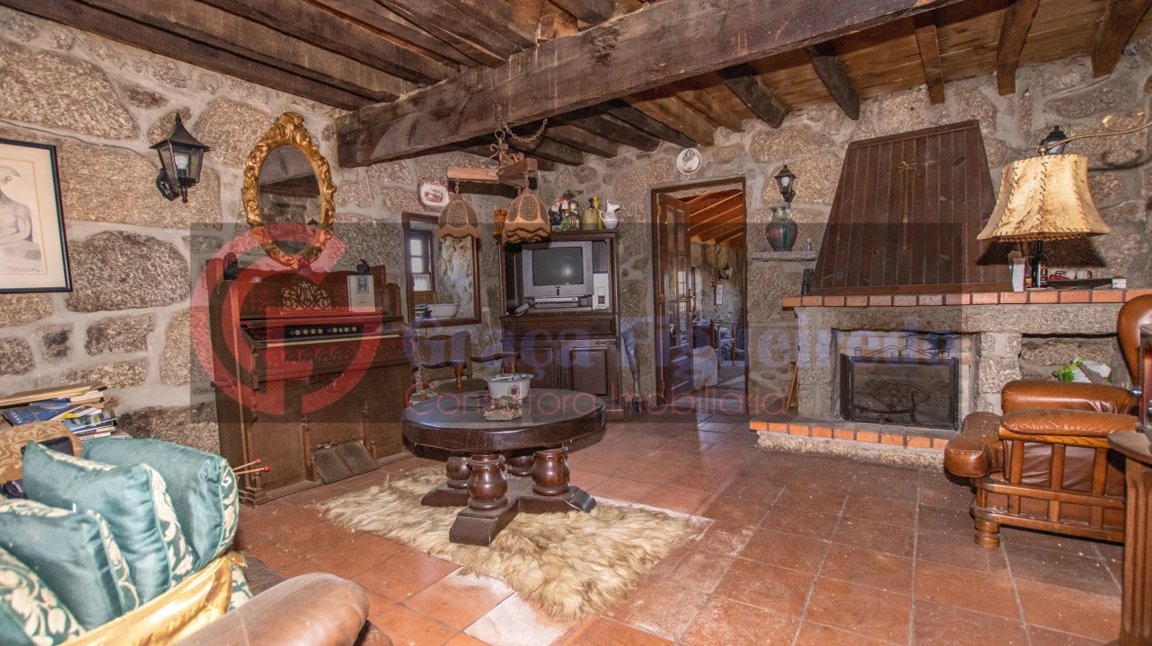 Moradia T3 para Venda em Travancinha Foto 7