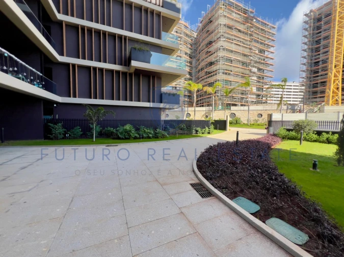 Apartamento T3 para Venda em São Martinho Foto 63