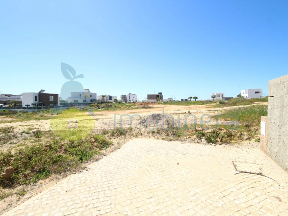 Terreno para Venda em Alcantarilha e Pêra Foto 3