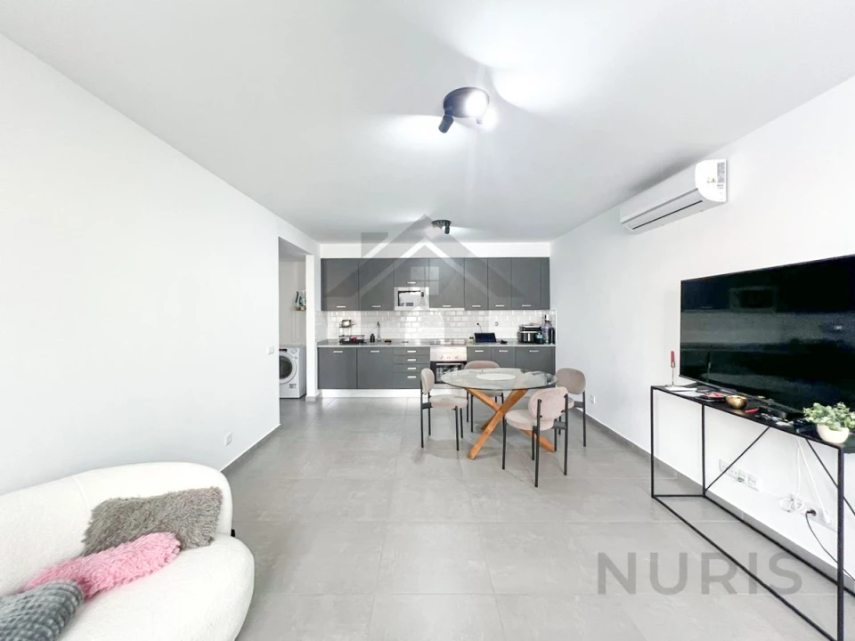 Apartamento T1 para Venda em Portimão Foto 1