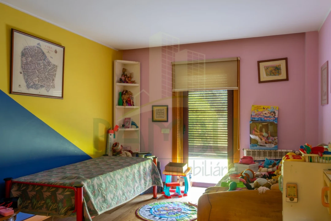 Moradia T4 para Venda em Argela Foto 20