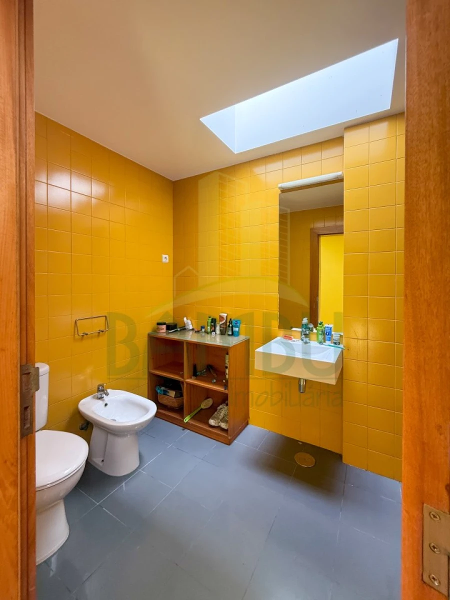 Moradia T4 para Venda em Argela Foto 19