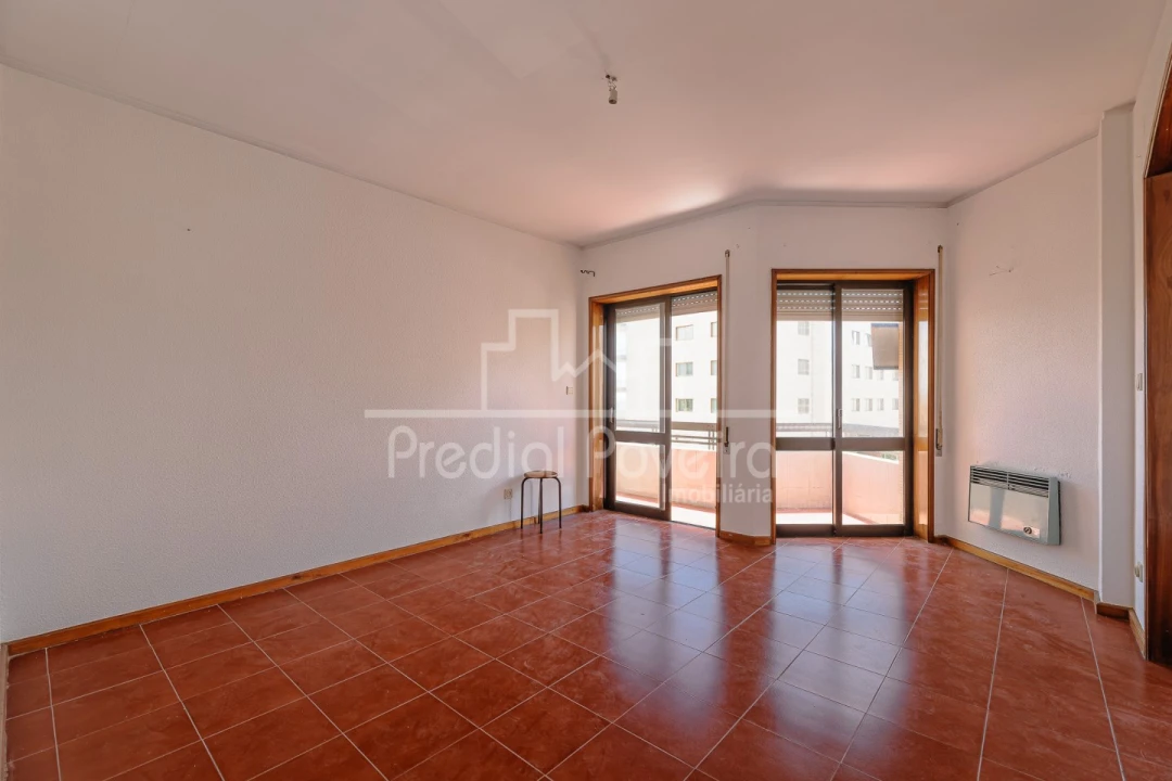 Apartamento T3 para Venda em Arvore Foto 4