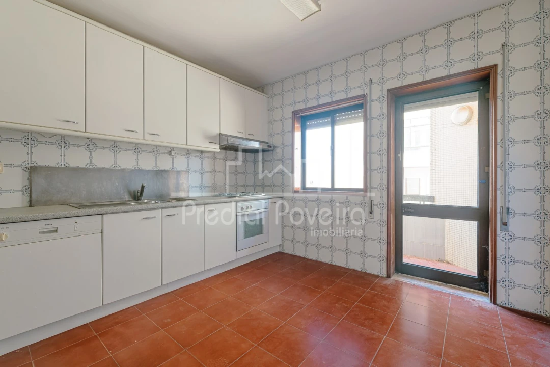 Apartamento T3 para Venda em Arvore Foto 7