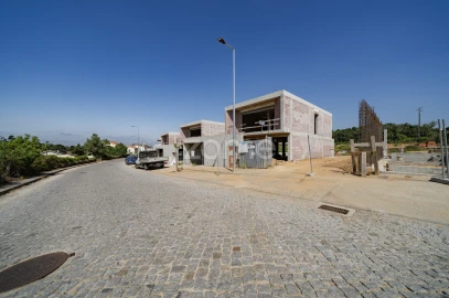 Moradia T3 para Venda em Cabreiros e Passos (São Julião)