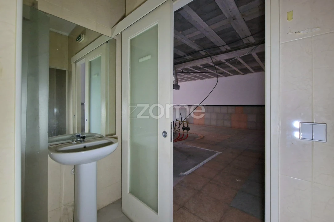 Negócio para Arrendamento em Azurem Foto 24