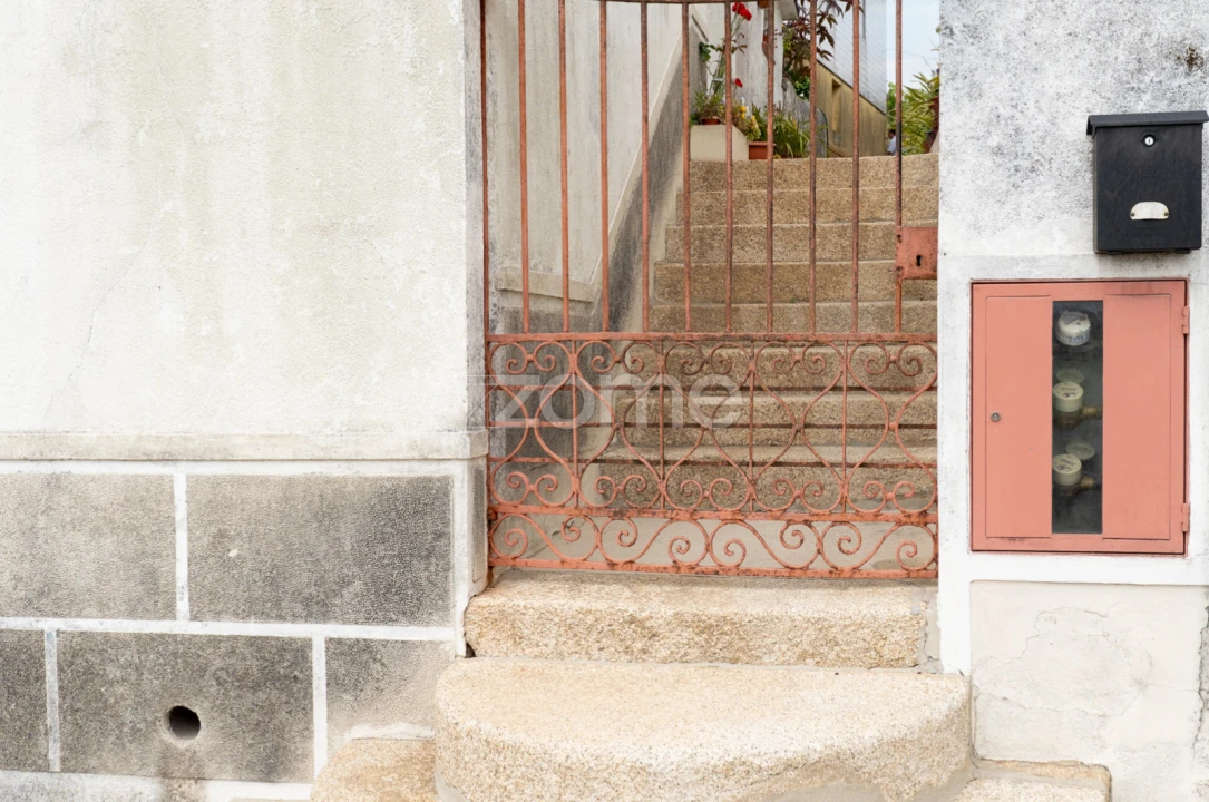 Moradia T3 para Venda em Coronado (São Romão e São Mamede) Foto 3