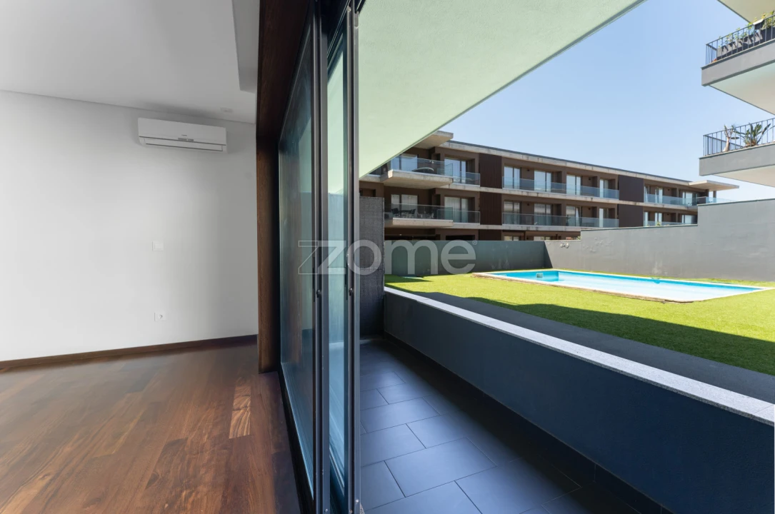 Apartamento T3 para Arrendamento em Canidelo Foto 18