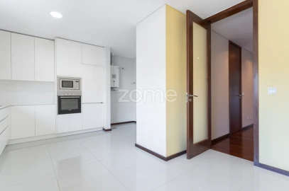 Apartamento T3 para Arrendamento em Canidelo