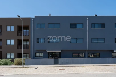Apartamento T3 para Arrendamento em Canidelo