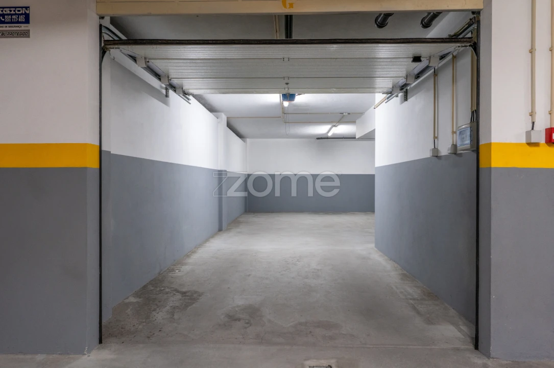 Apartamento T3 para Arrendamento em Canidelo Foto 30