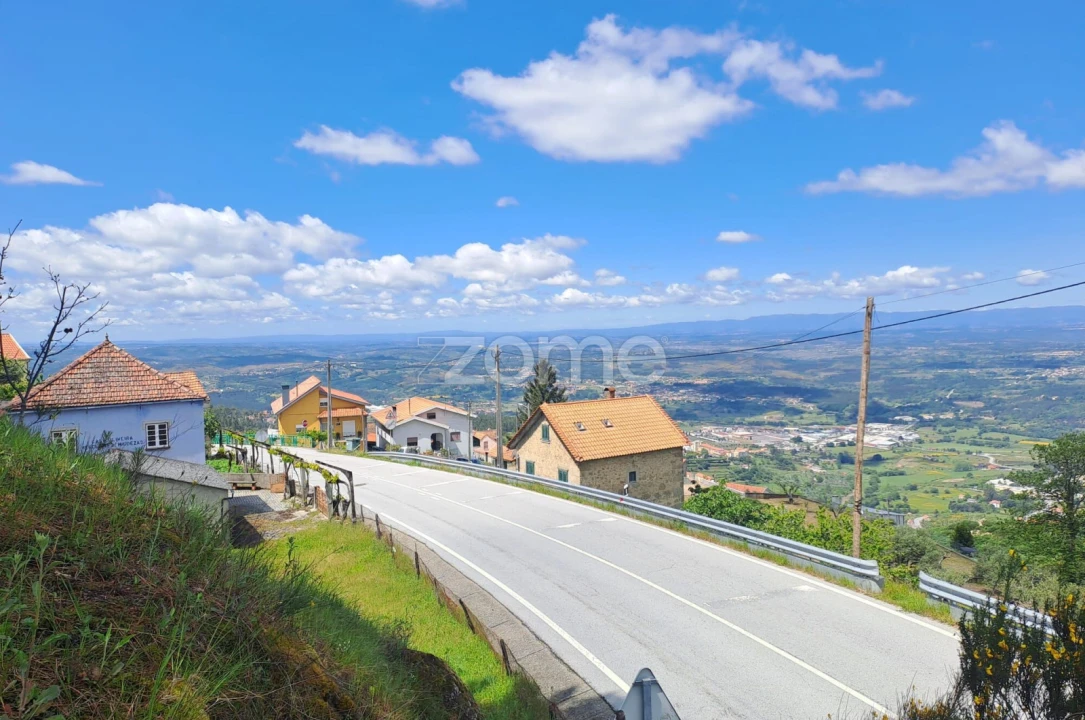Moradia T6 para Venda em Seia, São Romão e Lapa dos Dinheiros Foto 19