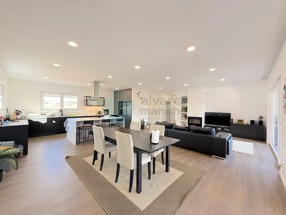 Moradia T4 para Venda em Ramalhal Foto 7